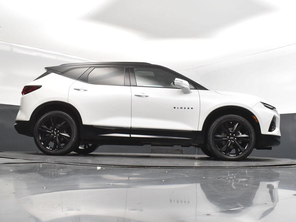 2022 Iridescent Pearl Tricoat Chevrolet Blazer RS FWD SUV