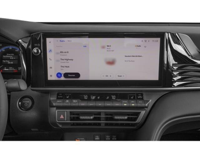 2025 Toyota Camry XSE photo 9