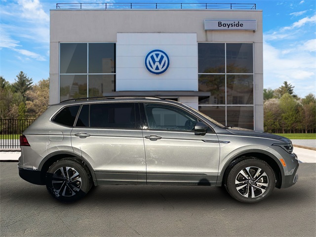 used 2023 Volkswagen Tiguan car, priced at $24,662