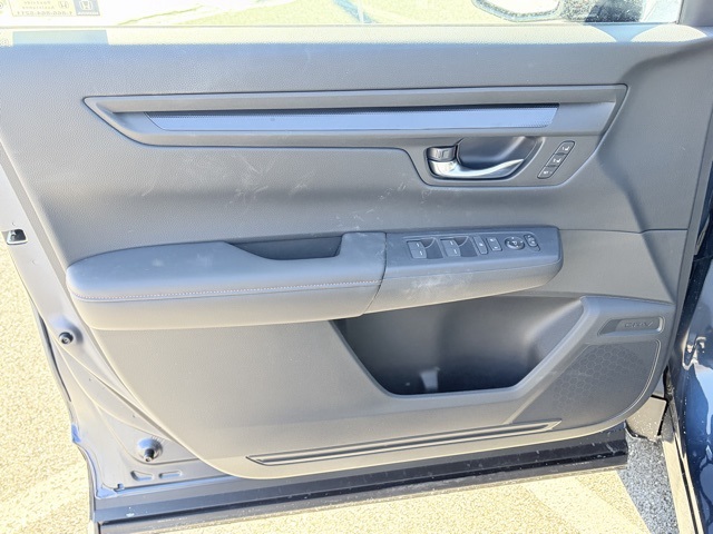 new 2026 Honda CR-V Hybrid car, priced at $41,675