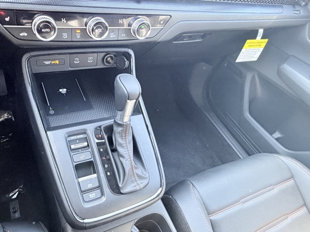 new 2026 Honda CR-V Hybrid car, priced at $41,675