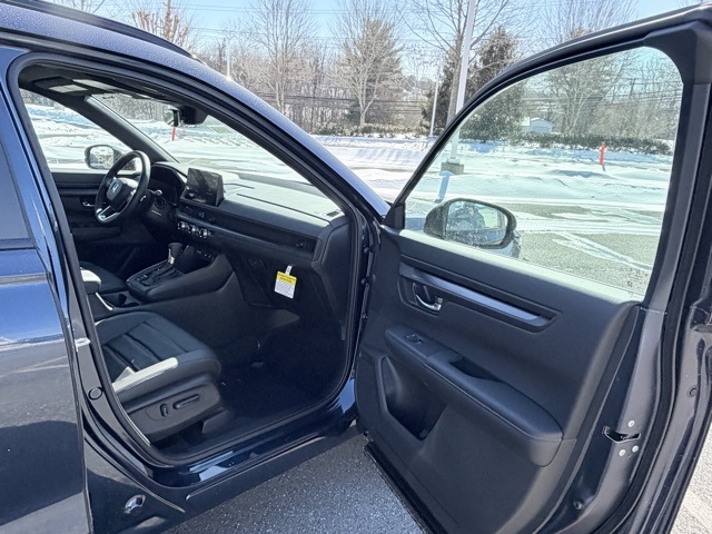 new 2026 Honda CR-V Hybrid car, priced at $41,675