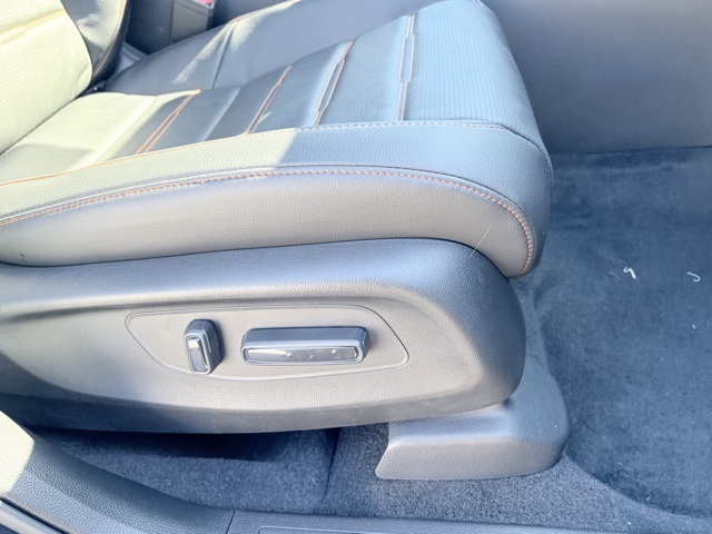 new 2026 Honda CR-V Hybrid car, priced at $41,675