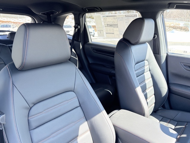 new 2026 Honda CR-V Hybrid car, priced at $41,675