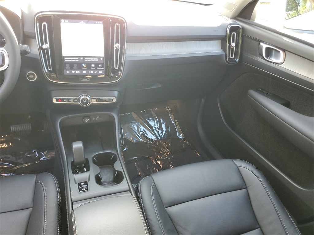 used 2024 Volvo XC40 car, priced at $27,495