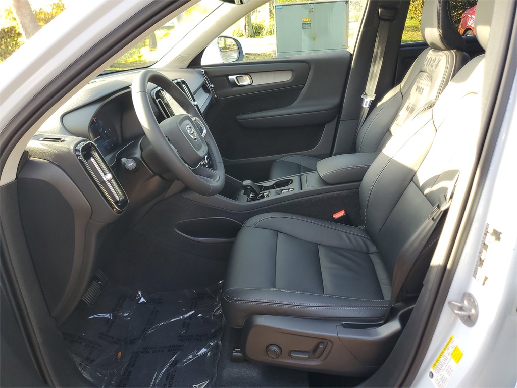 used 2024 Volvo XC40 car, priced at $27,495