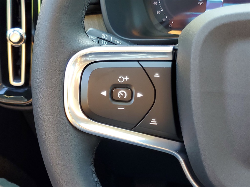 used 2024 Volvo XC40 car, priced at $27,495