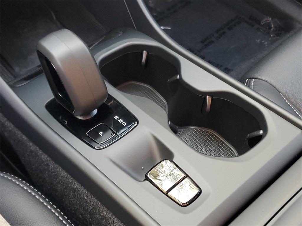 used 2024 Volvo XC40 car, priced at $27,495