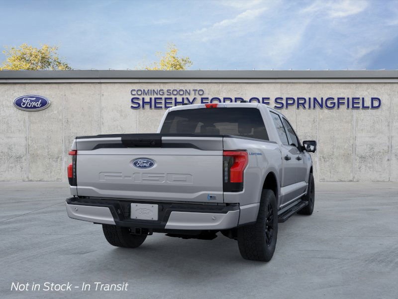 2025 Ford F-150 Lightning XLT photo 4