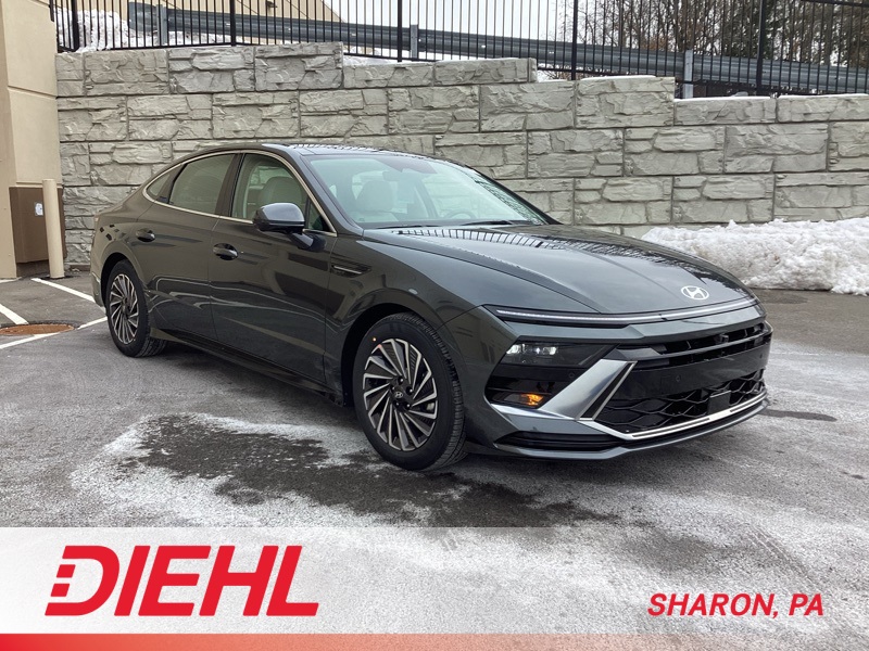 2026 Hyundai Sonata Hybrid Limited's photo