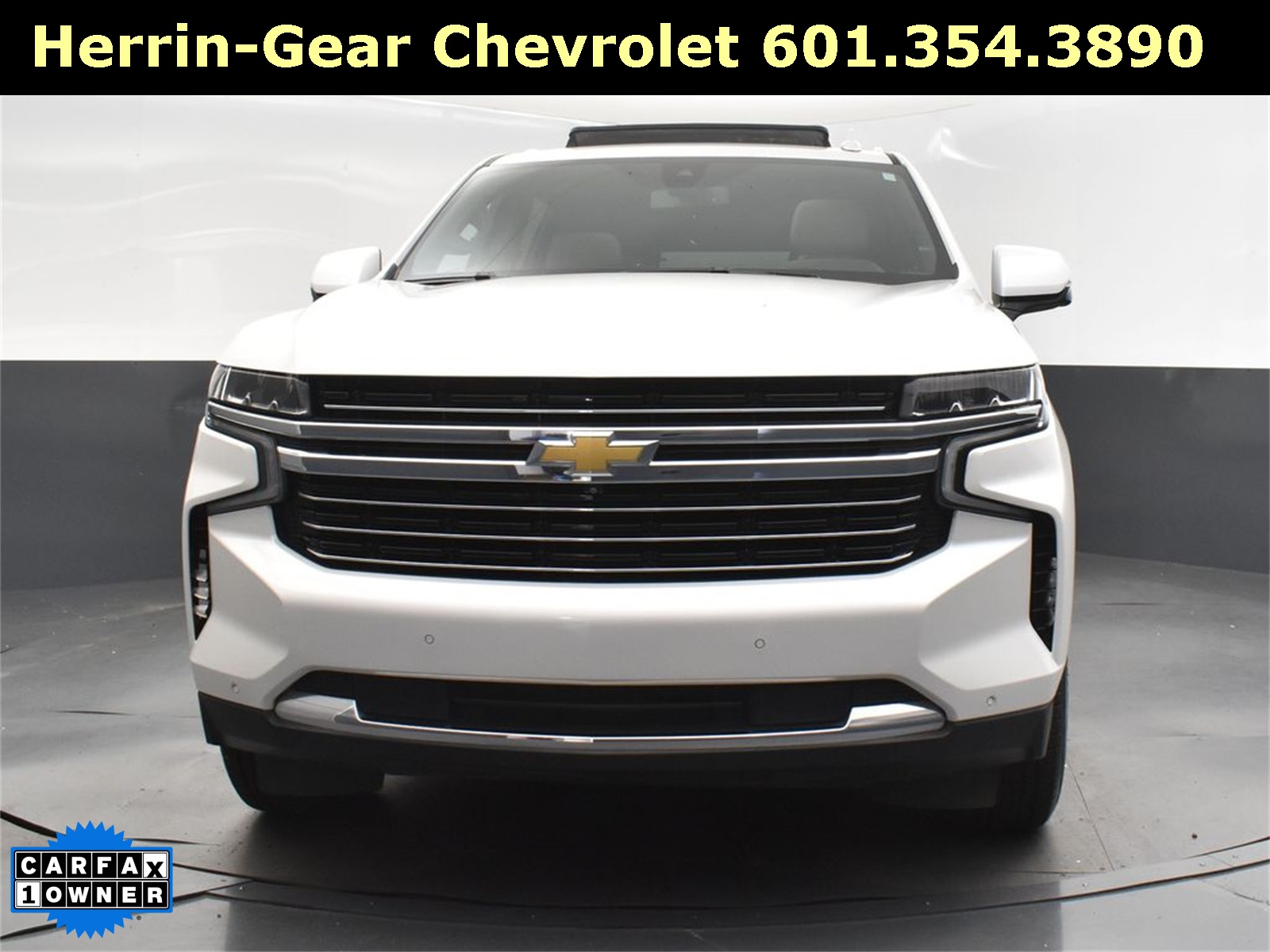 2022 Iridescent Pearl Tricoat Chevrolet Suburban LT RWD SUV