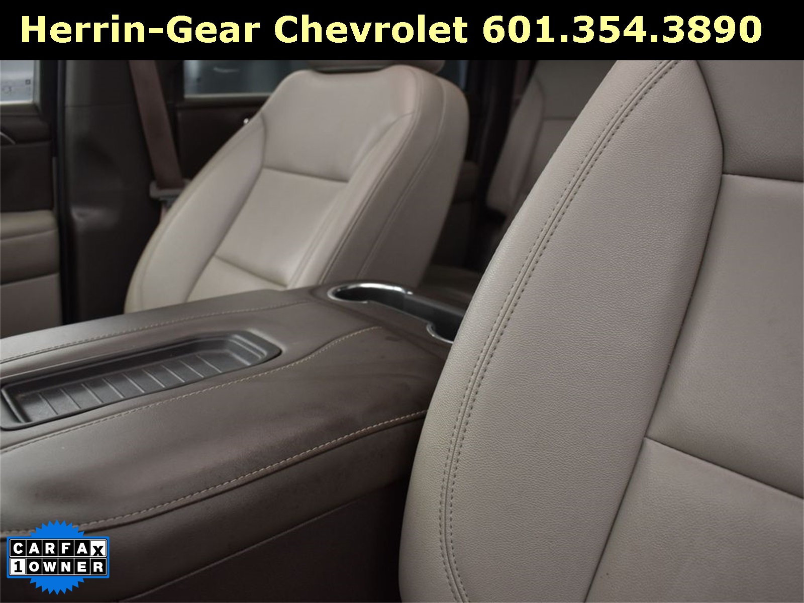 2022 Iridescent Pearl Tricoat Chevrolet Suburban LT RWD SUV