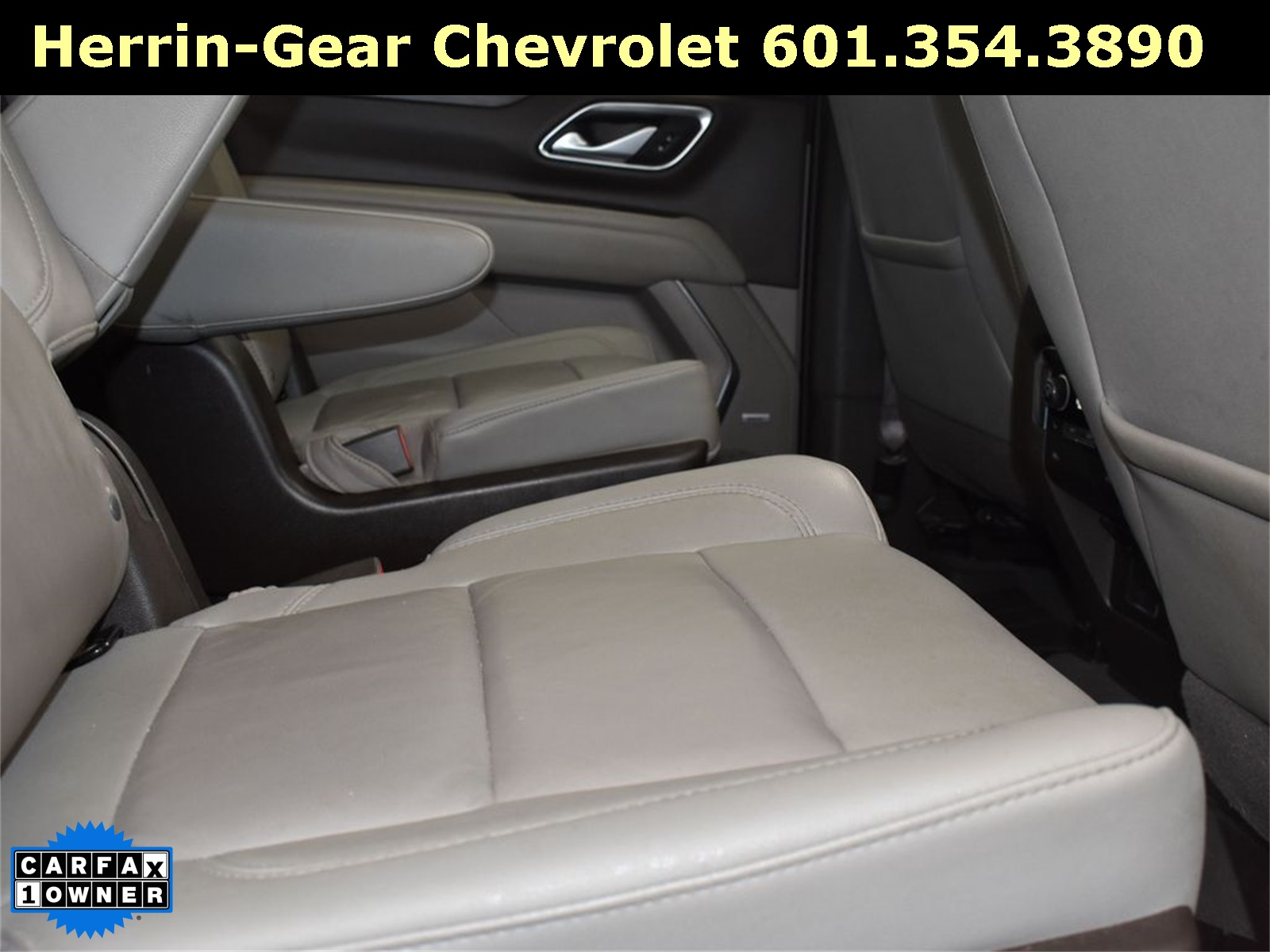 2022 Iridescent Pearl Tricoat Chevrolet Suburban LT RWD SUV