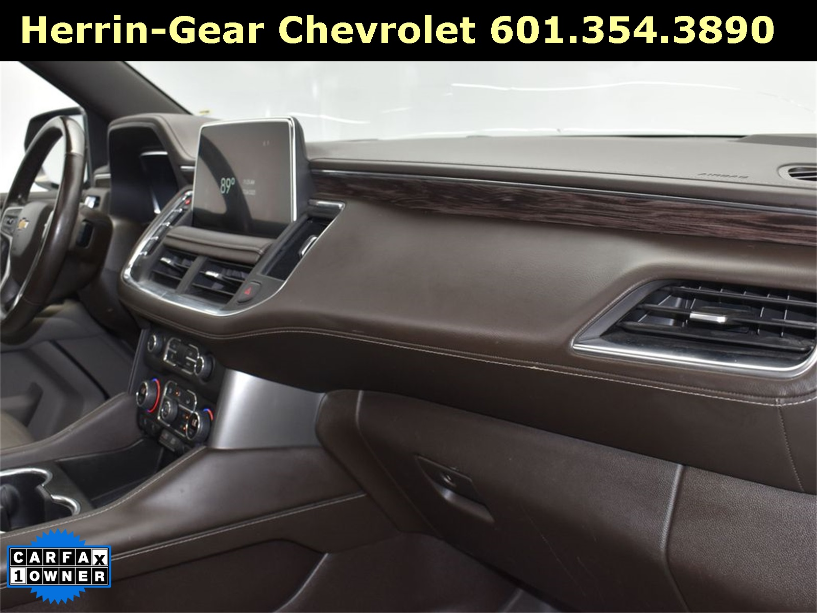 2022 Iridescent Pearl Tricoat Chevrolet Suburban LT RWD SUV