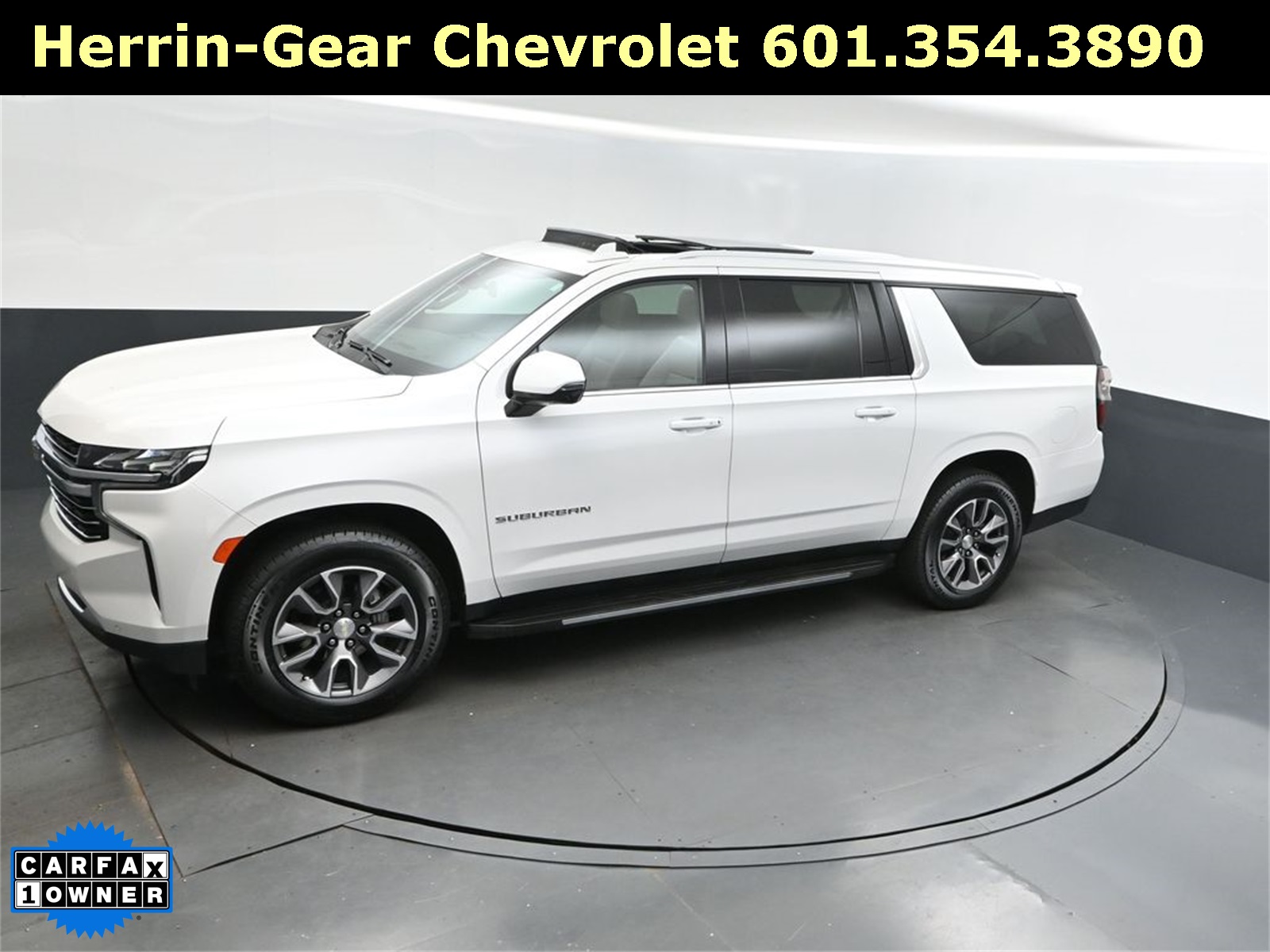 2022 Iridescent Pearl Tricoat Chevrolet Suburban LT RWD SUV