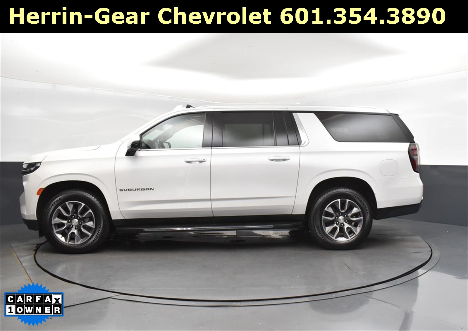 2022 Iridescent Pearl Tricoat Chevrolet Suburban LT RWD SUV