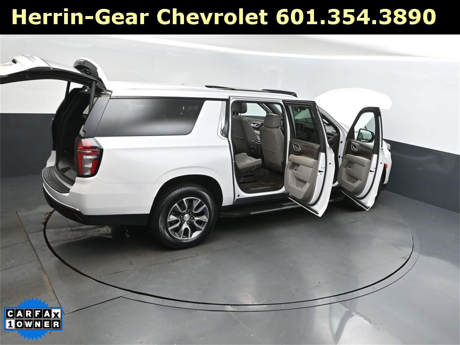 2022 Iridescent Pearl Tricoat Chevrolet Suburban LT RWD SUV