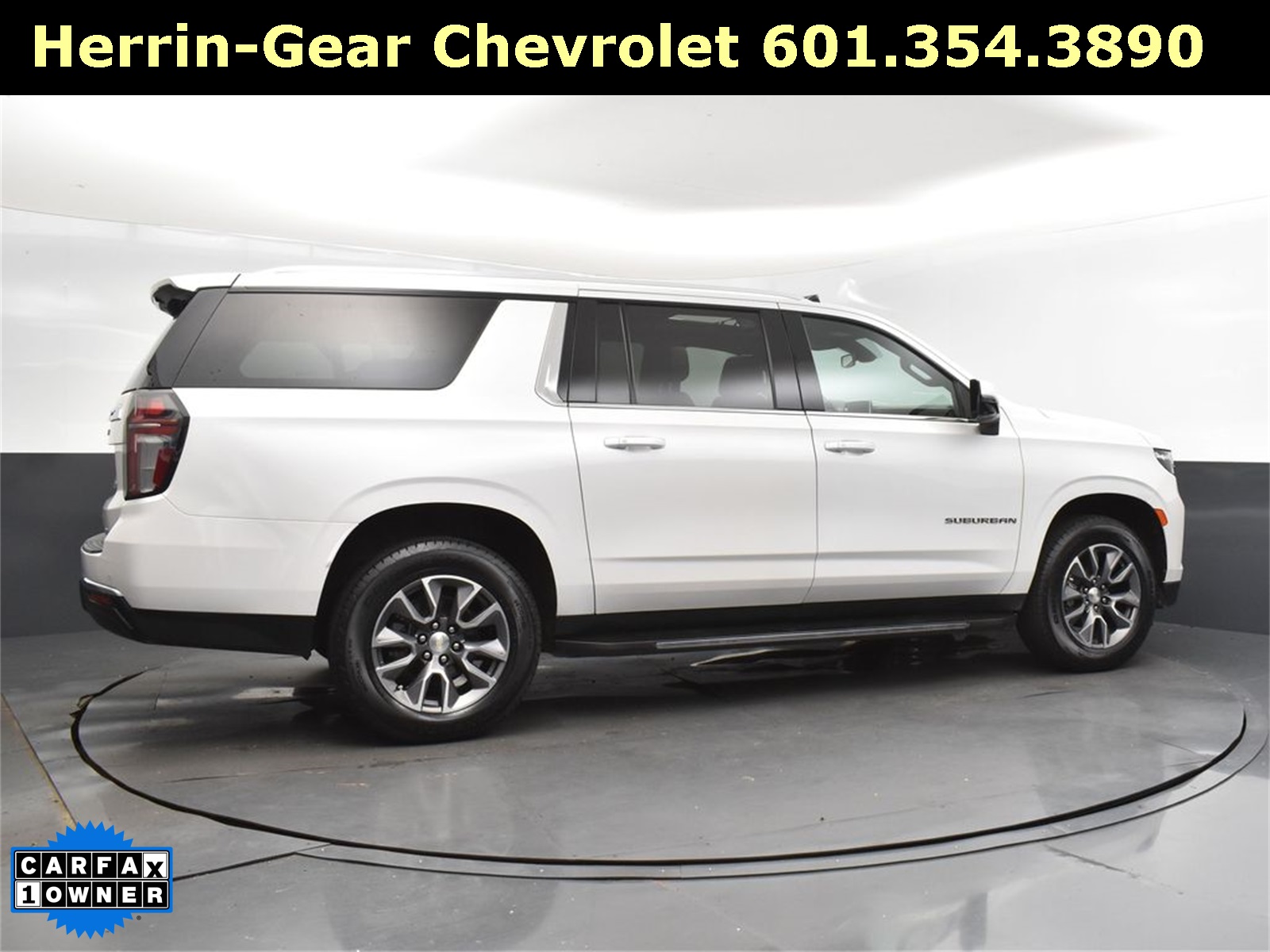 2022 Iridescent Pearl Tricoat Chevrolet Suburban LT RWD SUV