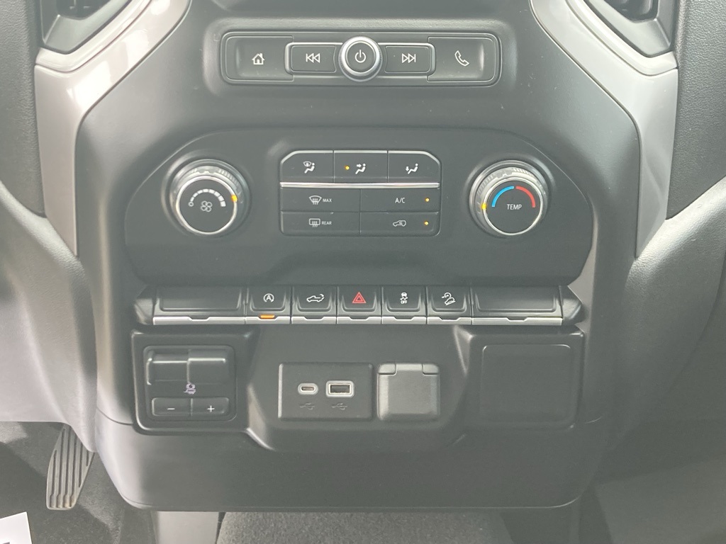 2021 Chevrolet Silverado 1500 Custom Trail Boss photo 13