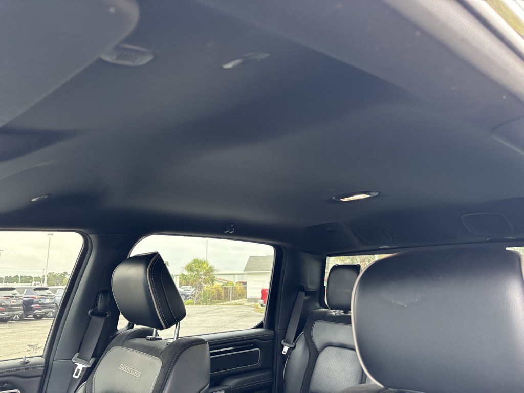 2021 Ram 1500 Laramie:16961TG