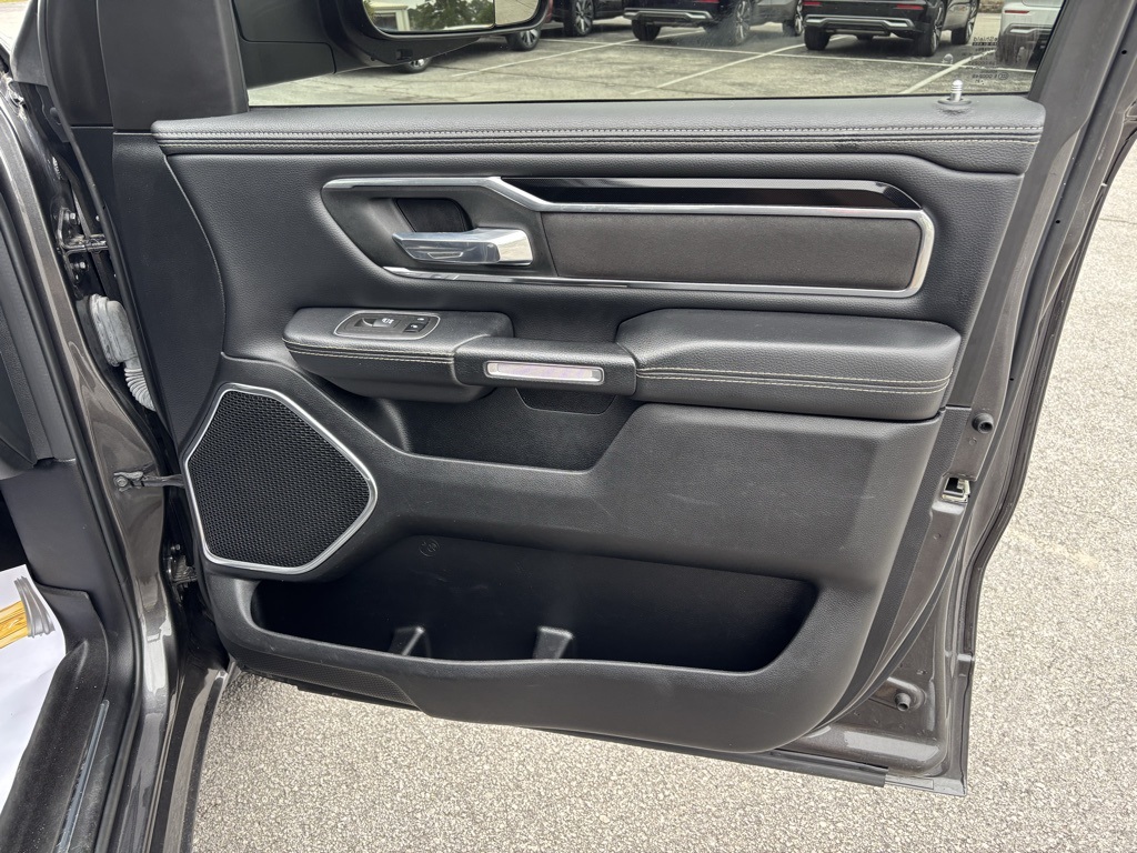 2021 Ram 1500 Laramie:16961TG