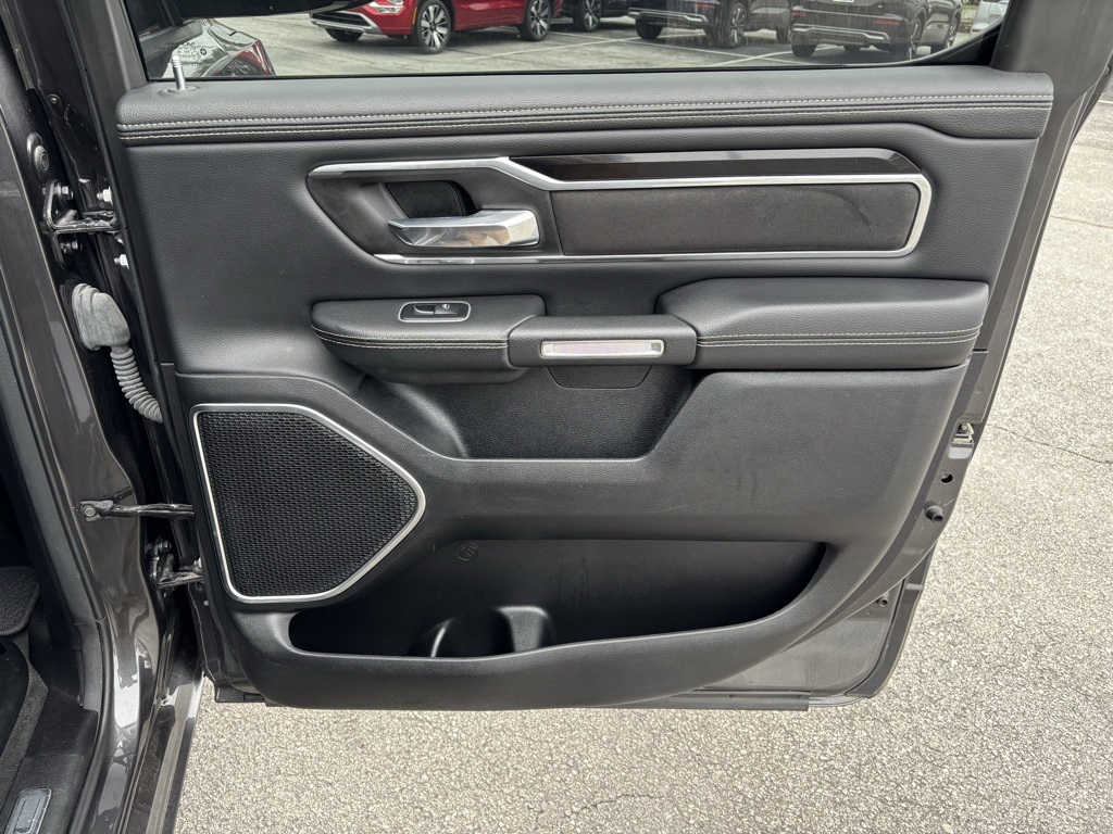 2021 Ram 1500 Laramie:16961TG