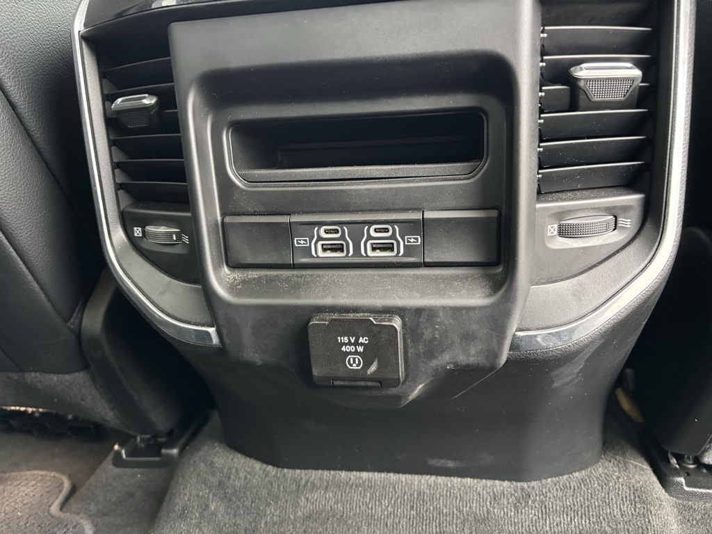 2021 Ram 1500 Laramie:16961TG