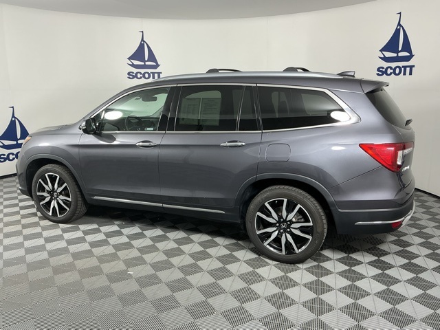 used 2022 Honda Pilot car, priced at $27,545