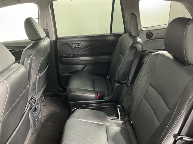 used 2022 Honda Pilot car, priced at $27,545