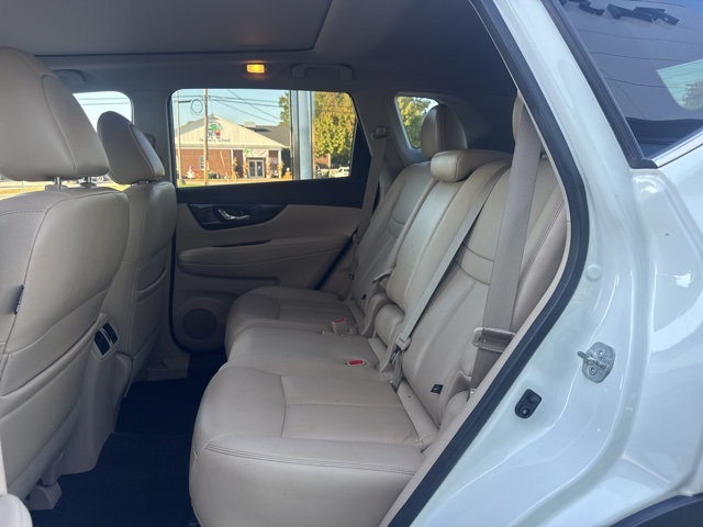 2018 Nissan Rogue SL photo 11