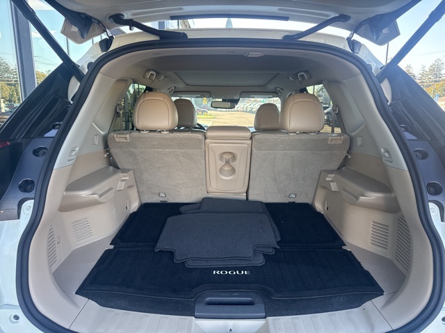 2018 Nissan Rogue SL photo 4