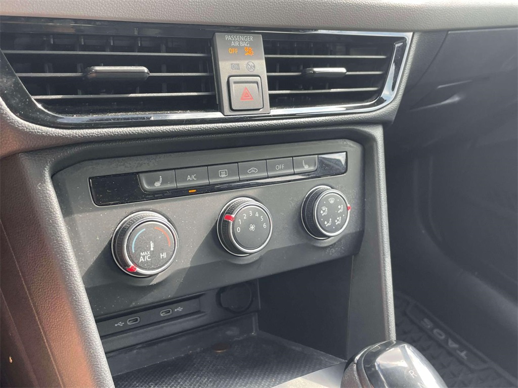 2022 Volkswagen Taos S photo 19