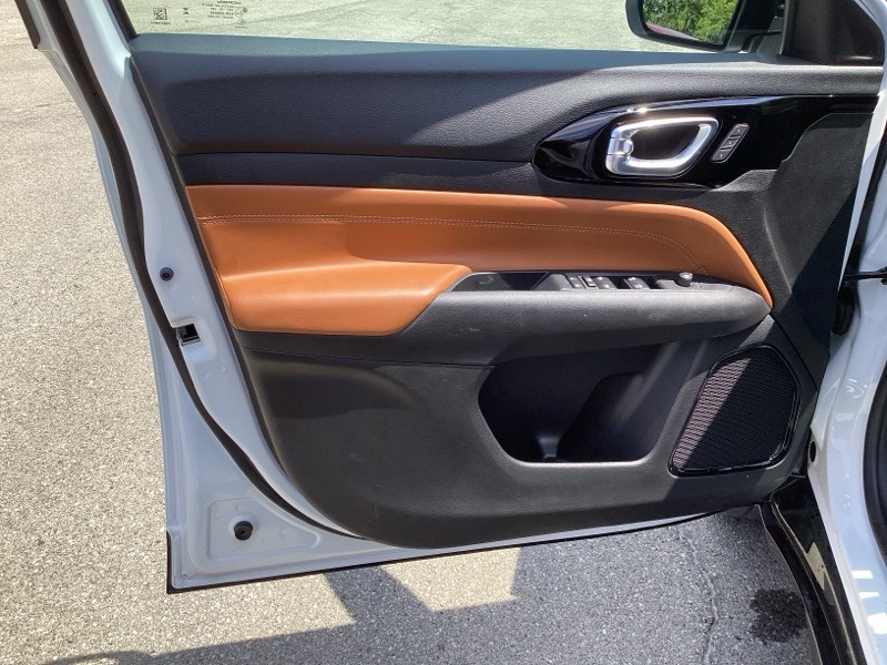 New 2025 Jeep Compass Sport Utility