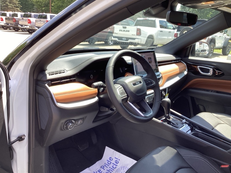 New 2025 Jeep Compass Sport Utility