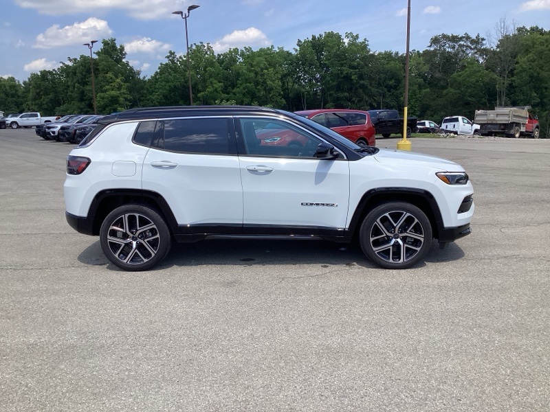 New 2025 Jeep Compass Sport Utility