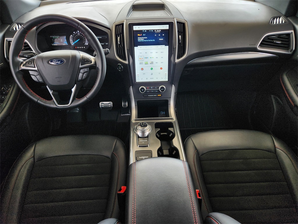 2024 Ford Edge ST photo 20