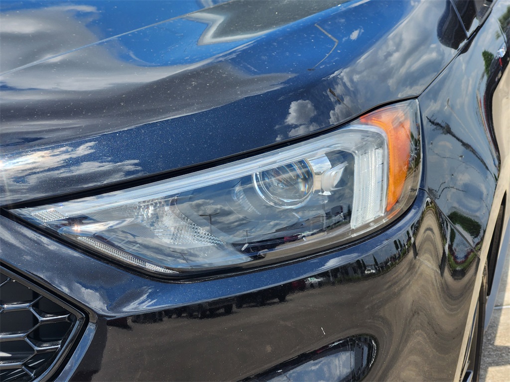 2024 Ford Edge ST photo 5