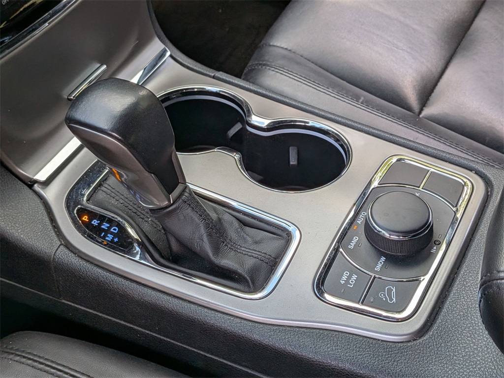 2020 Jeep Grand Cherokee Limited photo 12