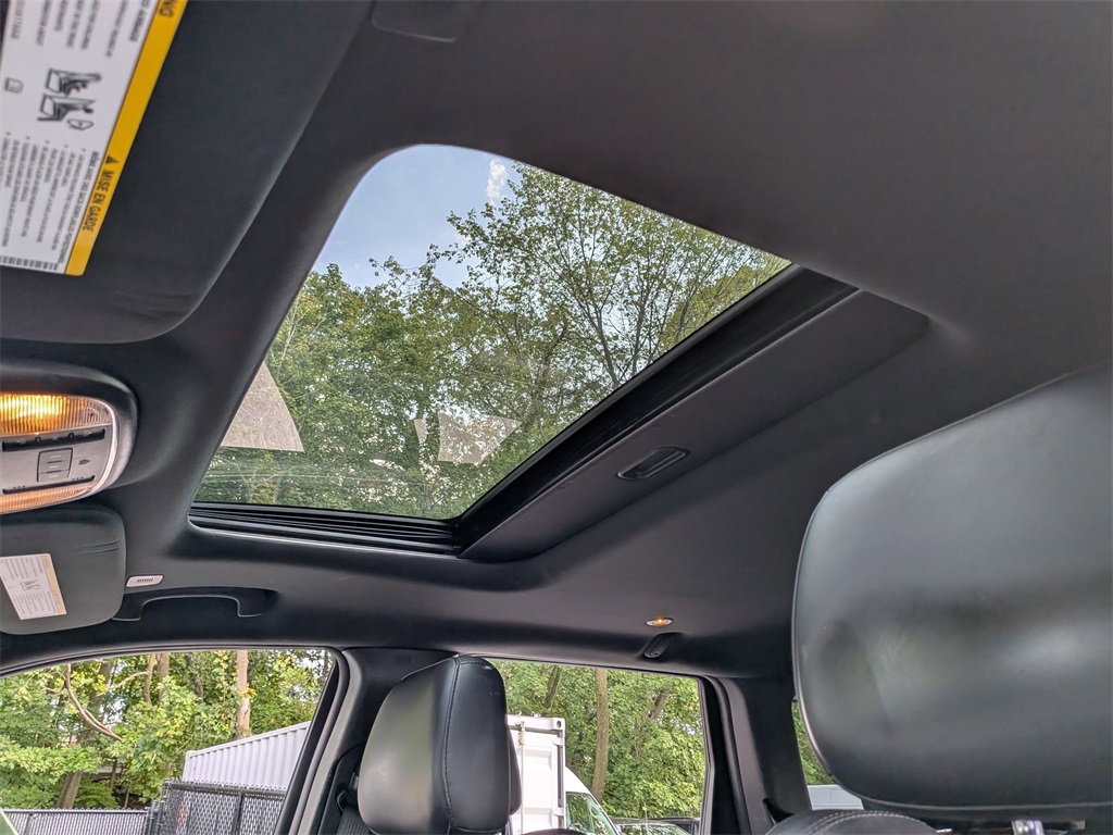 2020 Jeep Grand Cherokee Limited photo 17