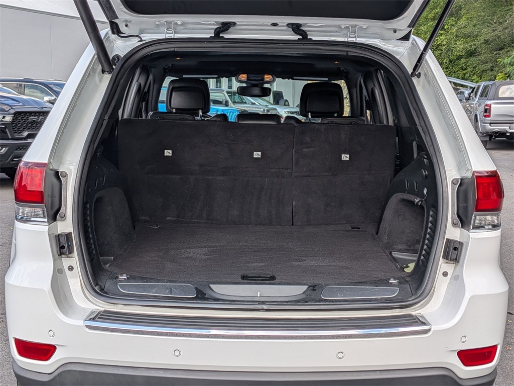 2020 Jeep Grand Cherokee Limited photo 2