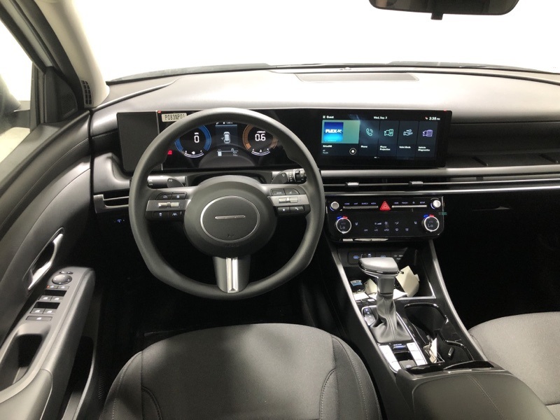 2026 Hyundai Tucson SEL photo 23
