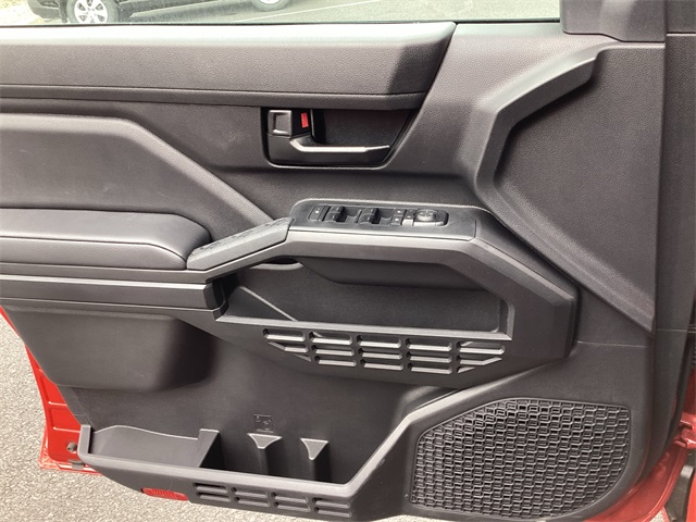 2025 Toyota Tacoma SR Double Cab photo 24