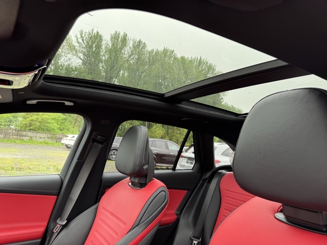 2025 Mercedes Benz GLC 300 4MATIC photo 21