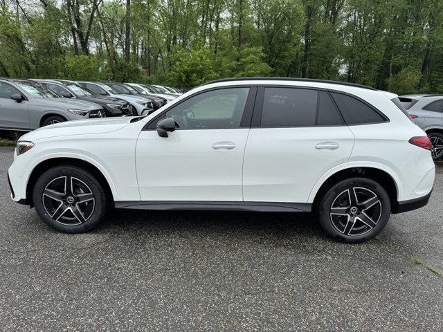 2025 Mercedes Benz GLC 300 4MATIC photo 6