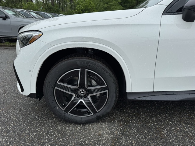 2025 Mercedes Benz GLC 300 4MATIC photo 9