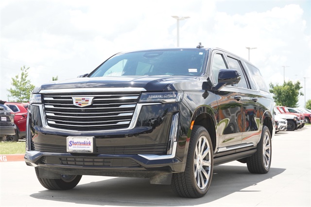 2024 Cadillac Escalade ESV Premium Luxury Platinum photo 3