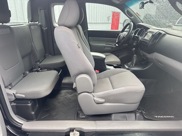 2013 Toyota Tacoma Base photo 10