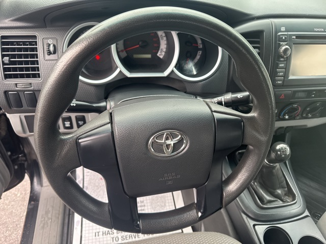 2013 Toyota Tacoma Base photo 13
