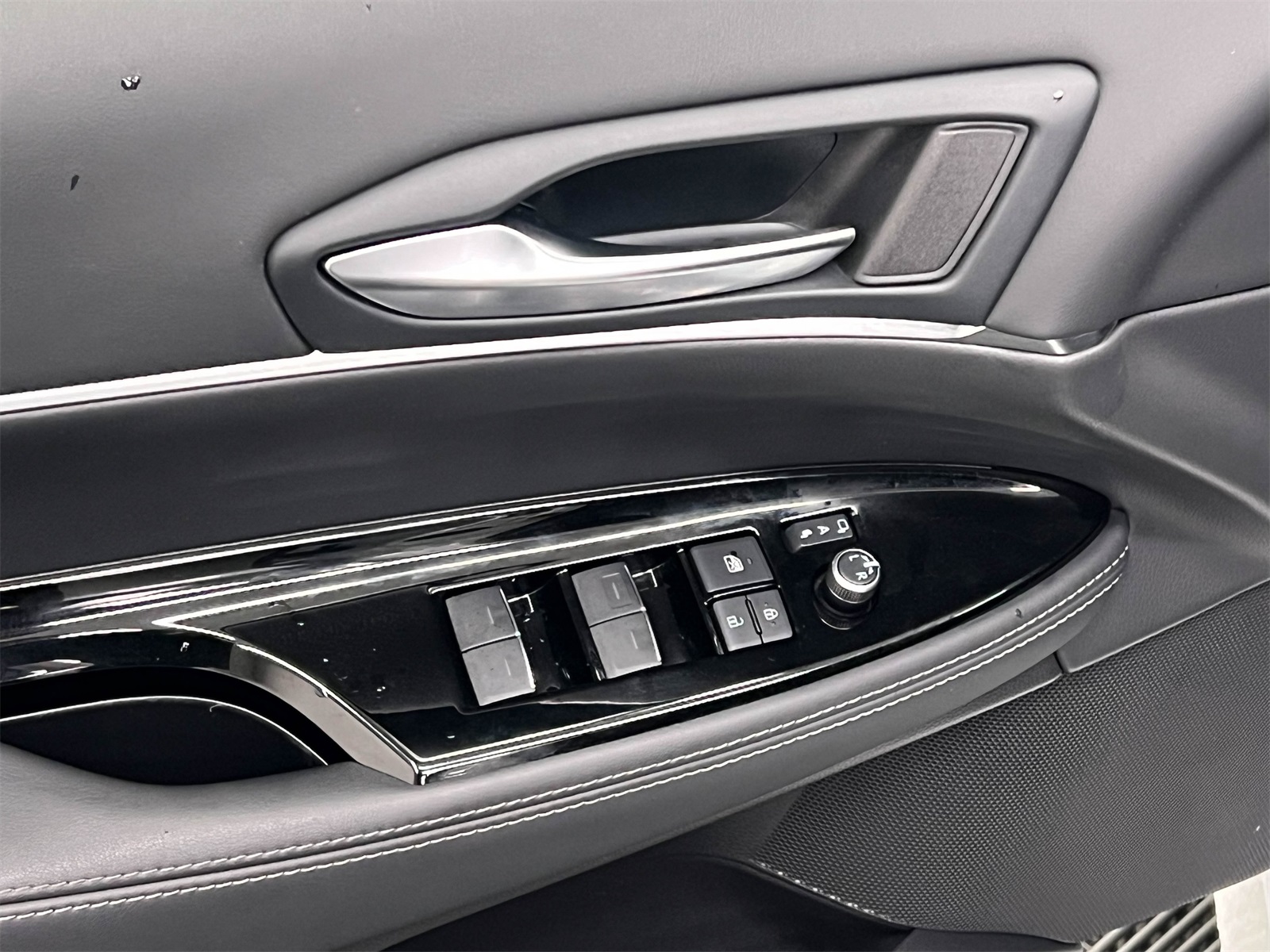 used 2022 Toyota Mirai car, priced at $13,588