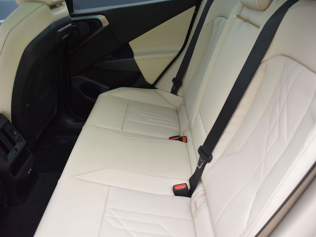 2025 Black Sapphire Metallic BMW X3 30 xDrive AWD SUV